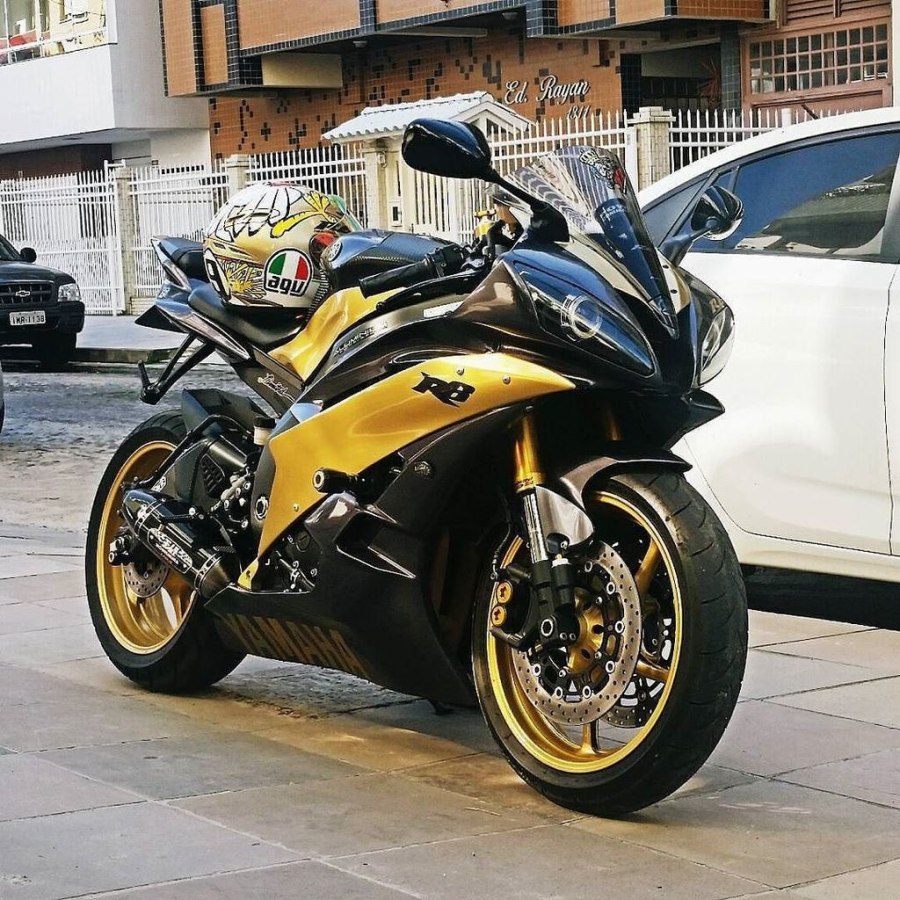 Yamaha r6 Gold