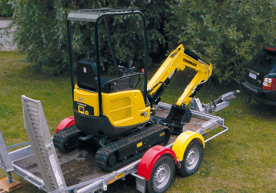 Мини-экскаватор Yanmar v10-20-1
