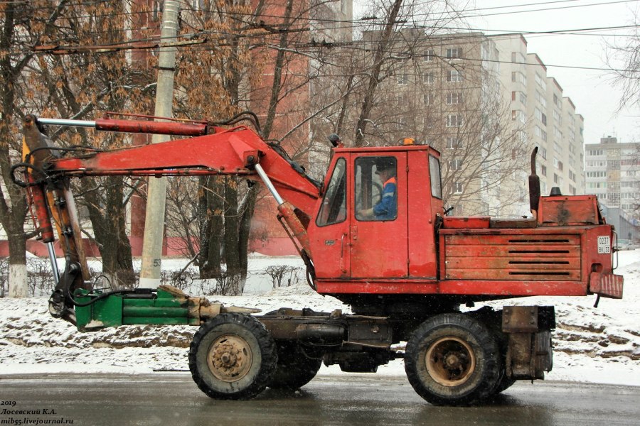 Советский экскаватор ЭО 3322