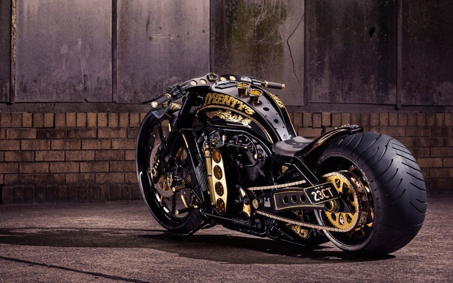 Харлей Дэвидсон v-Rod