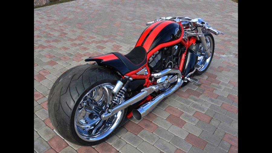 Харлей v Rod Custom