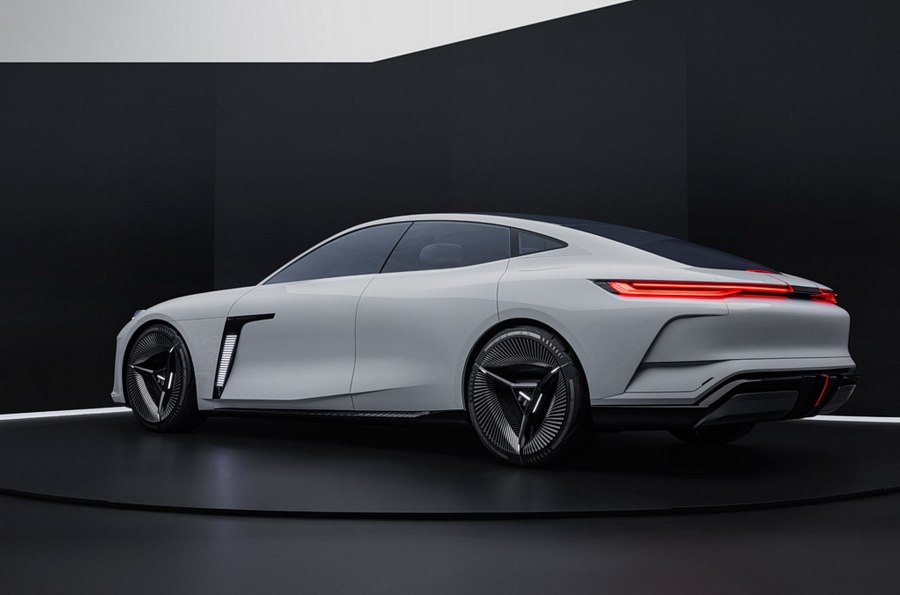 Geely Galaxy седан