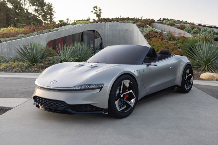 Tesla Roadster 2019