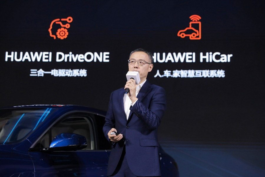 Электромобиль Huawei Seres sf5