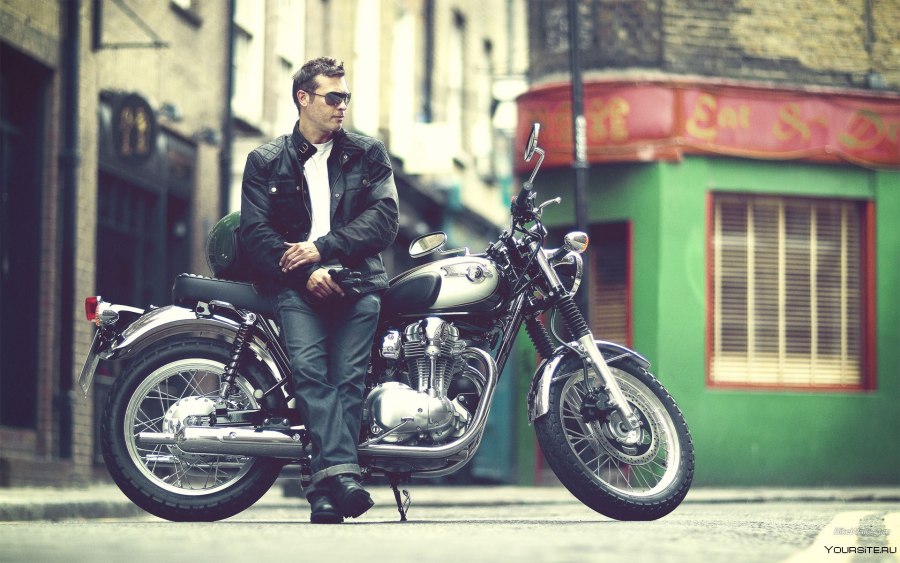 Мотоцикл Kawasaki w800