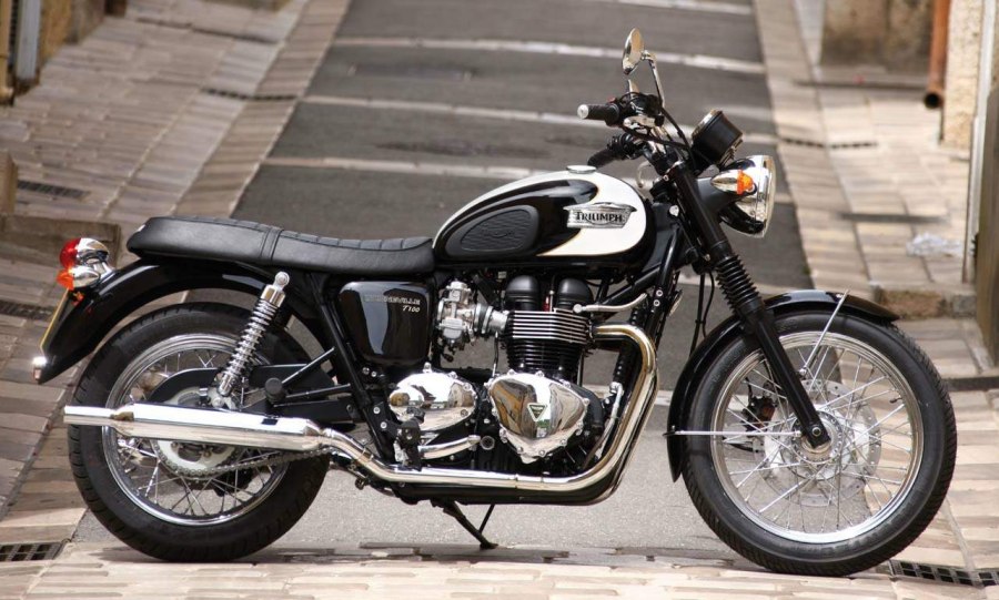 Triumph Bonneville t100 Black