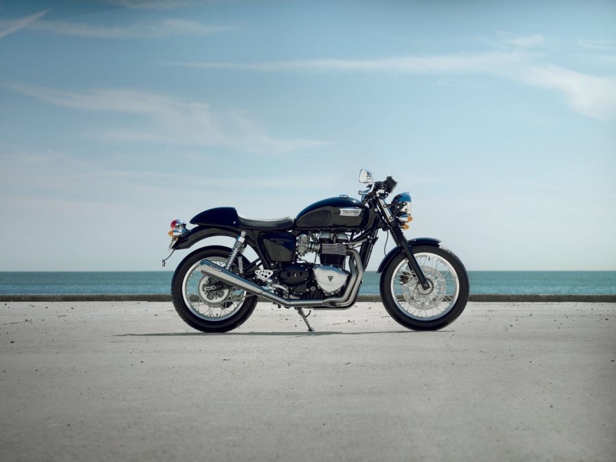 Triumph Thruxton 2011