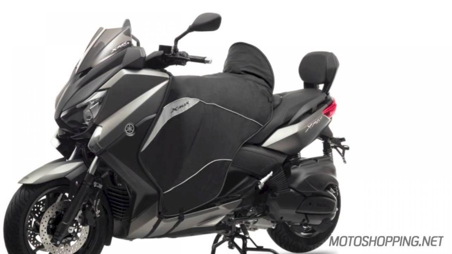 Yamaha x Max 400