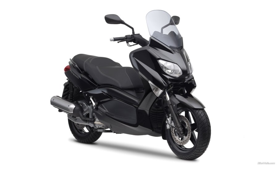 XMAX 2021