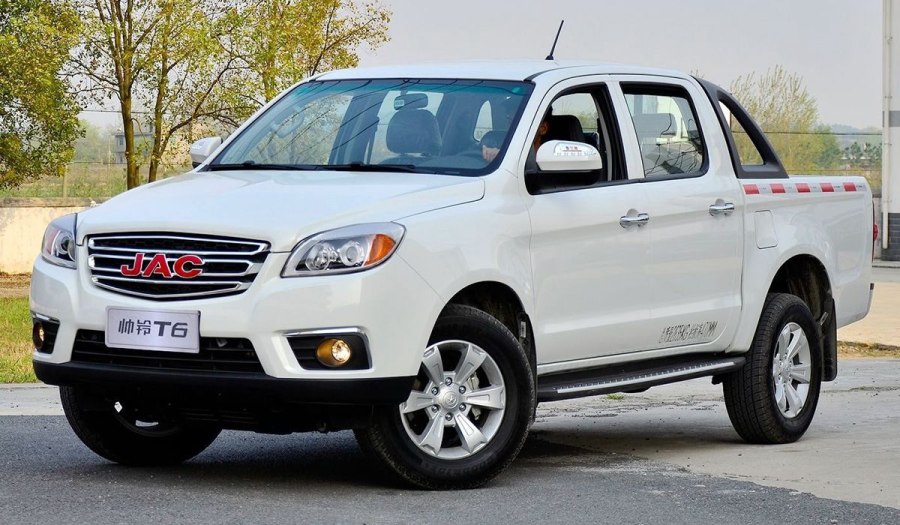 Китайский JAC t6