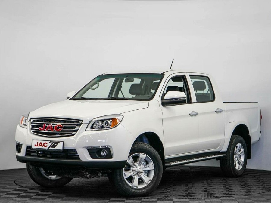 Автомобиль JAC t6