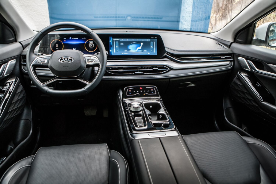 JAC js6