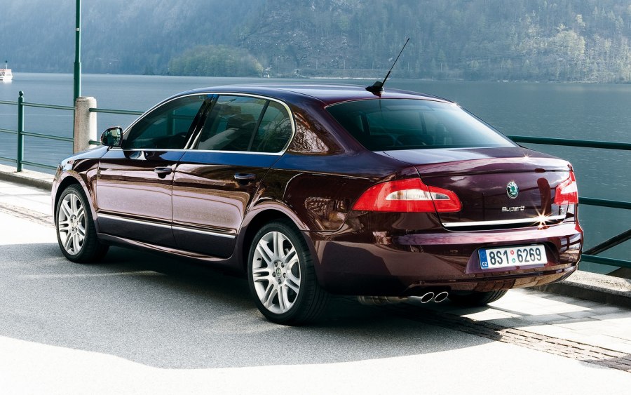 Škoda Superb i