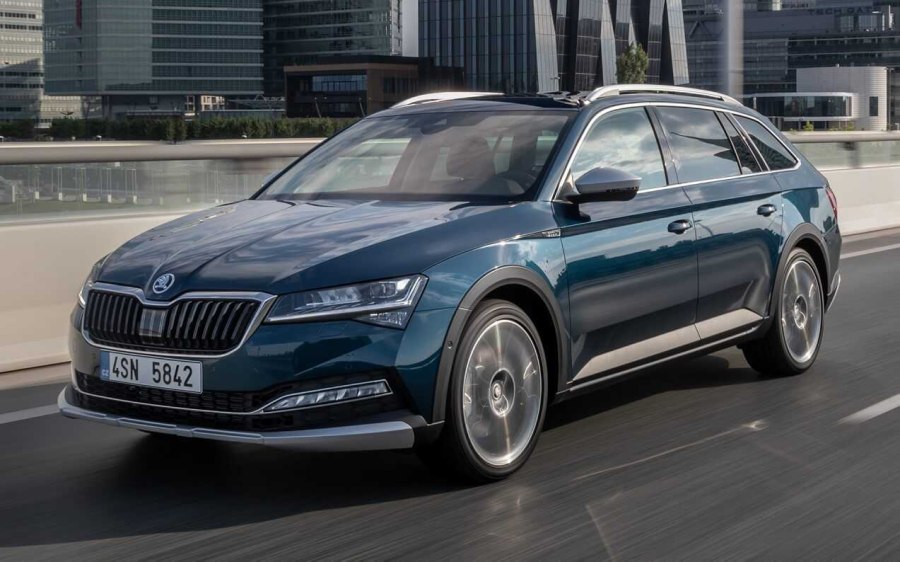 Skoda Superb Scout