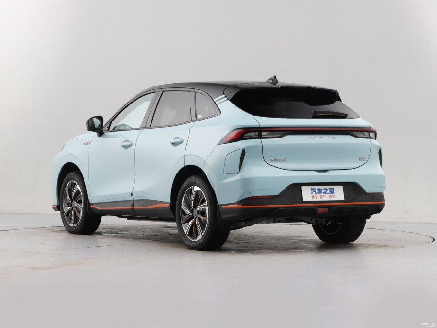Forthing автомобиль