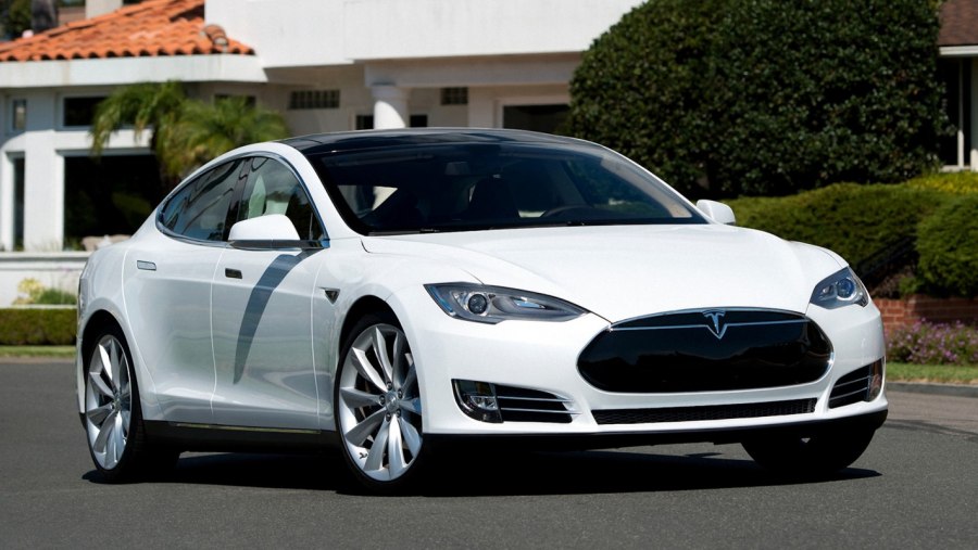 Tesla model s электроавтомобиль