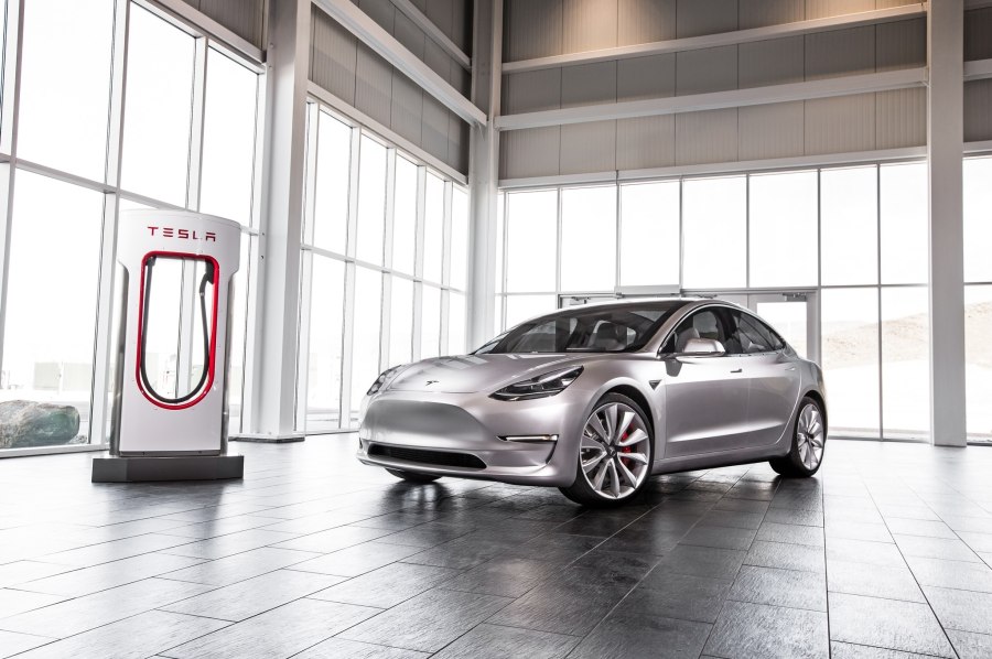 Электрокары Tesla