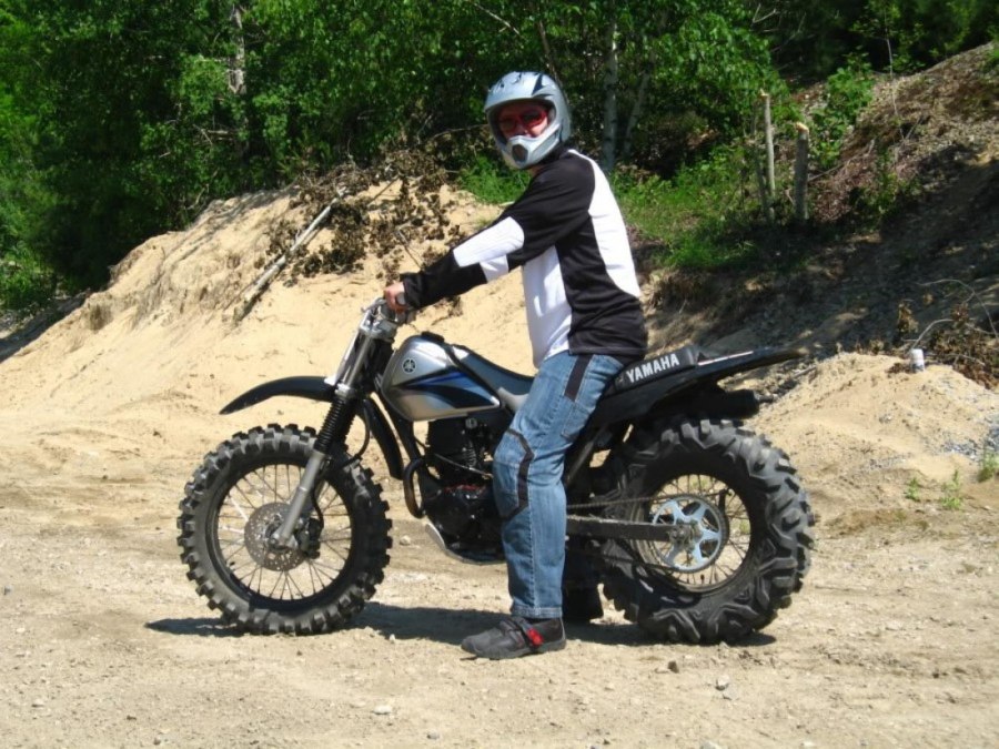 Honda tw200