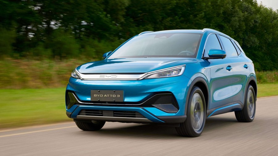 Китайский электромобиль BYD Han