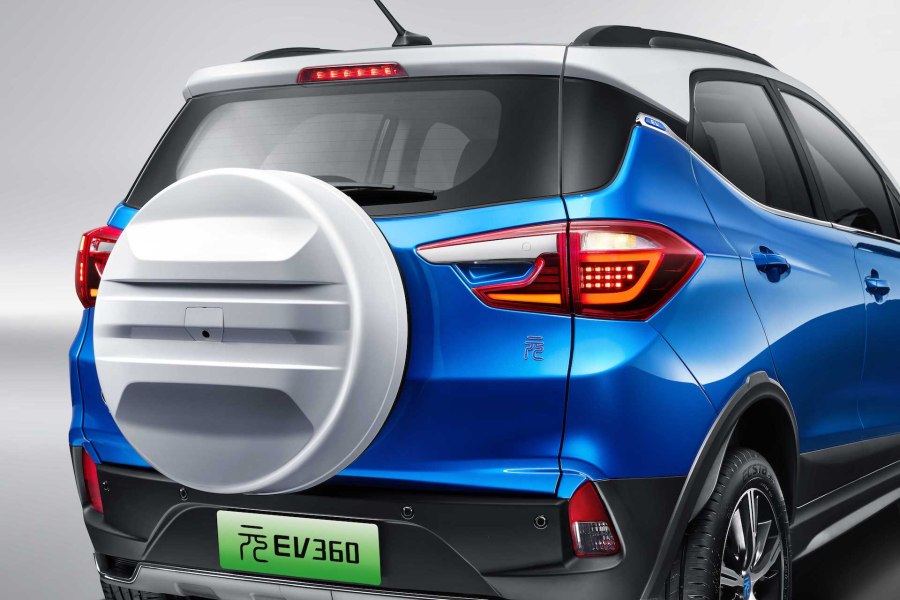 BYD ev360