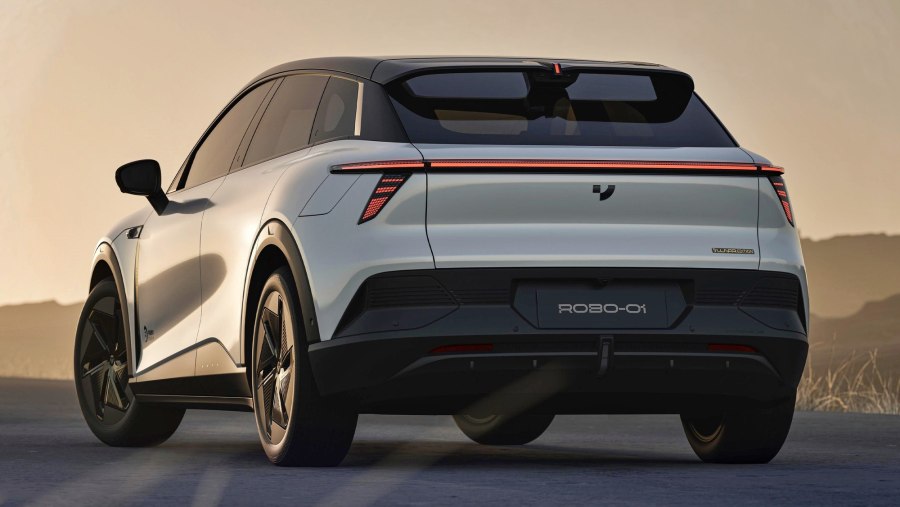 Китайский электро кроссовер 2021
