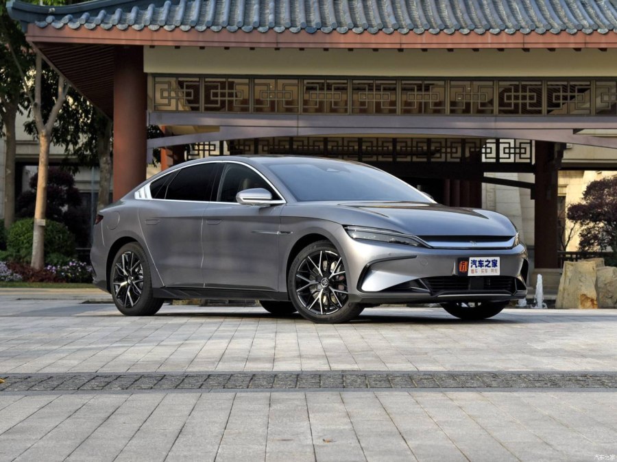 Электромобиль BYD Han 2022