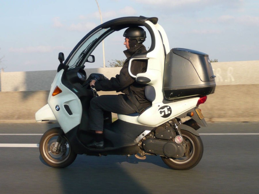 Мотороллер BMW c1
