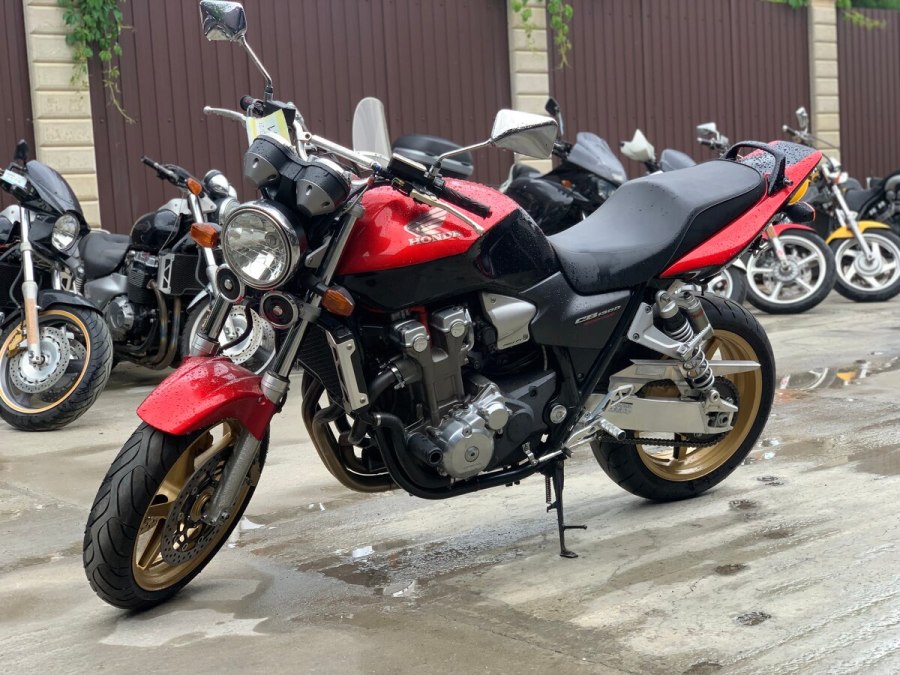 Honda cb1300 2004