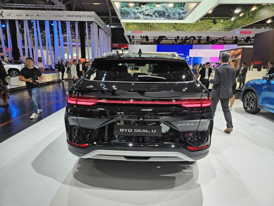 Hongqi hs3 Шанхай