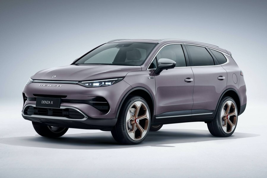 BYD электромобиль 2022 кроссовер