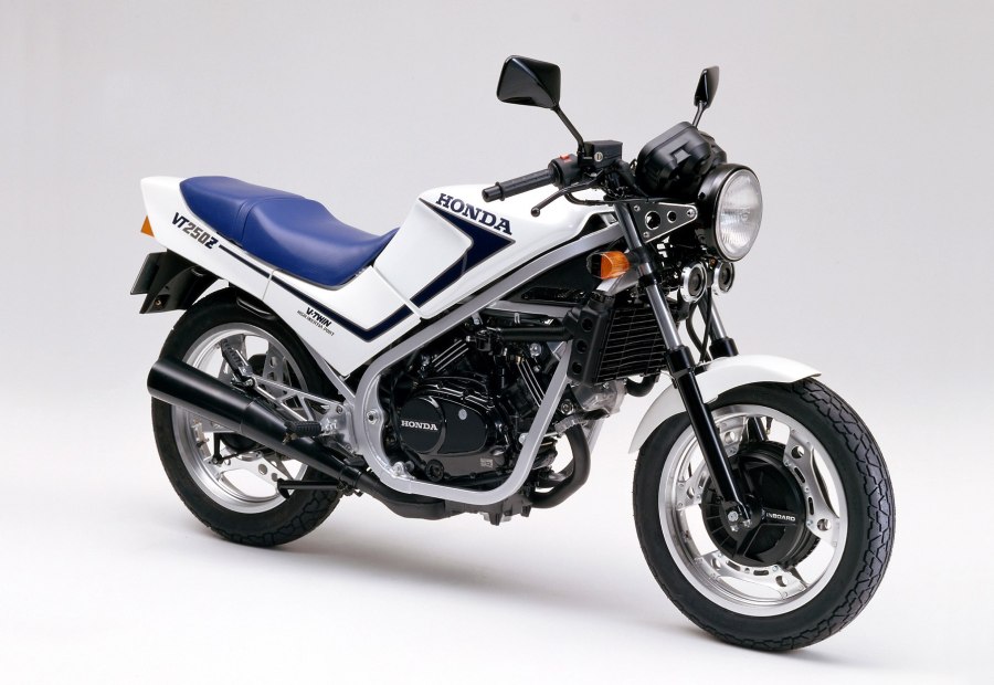 Honda vt250f кастом
