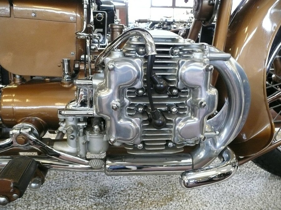 Мотоцикл brough Superior
