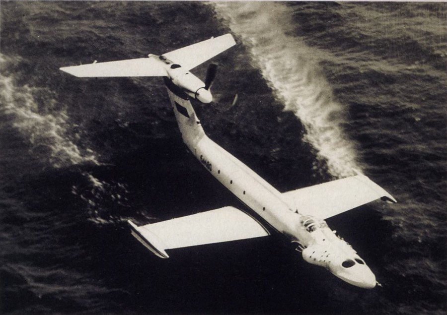 Экраноплан км-1