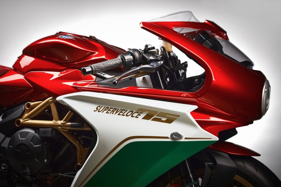 MV Agusta SUPERVELOCE 800 фара