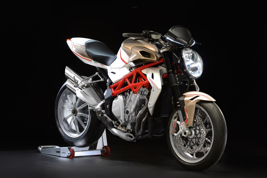 MV Agusta brutale 1090 RR