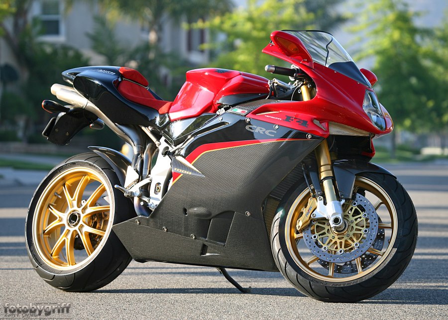 Мотоцикл MV Agusta f