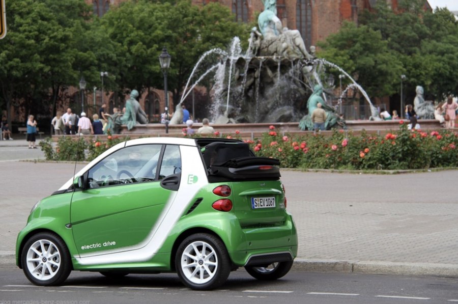 Электромобиль компании smart
