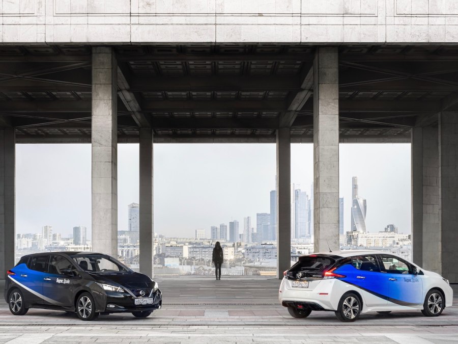 Nissan Leaf каршеринг