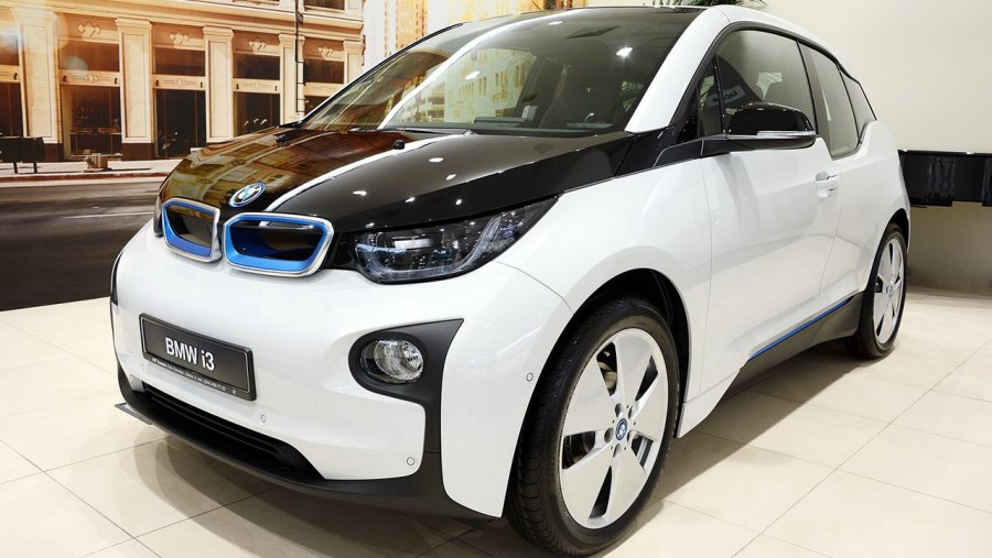 Электрическая БМВ i3