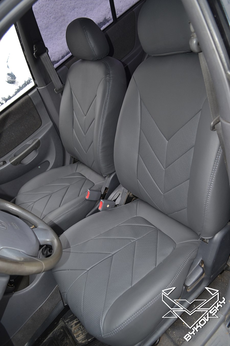 Чехлы Автопилот Hyundai Accent