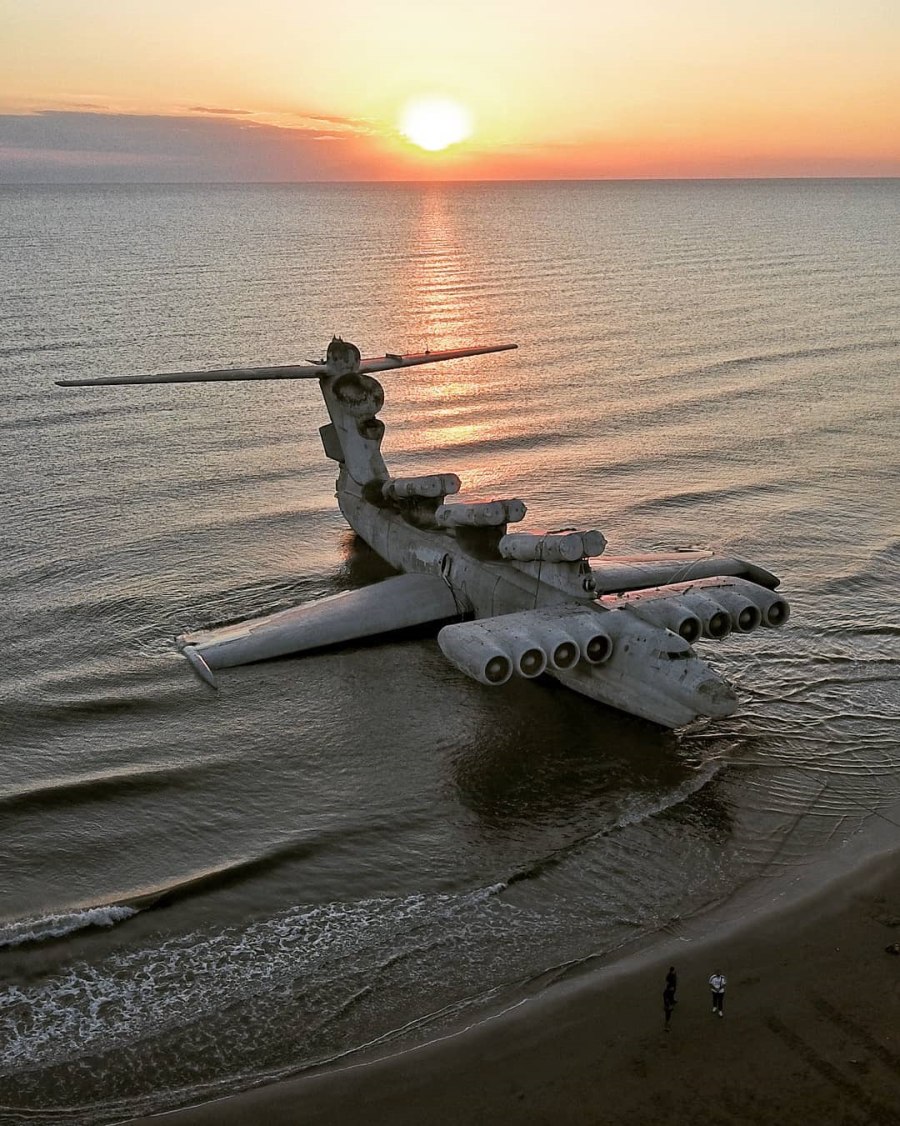 Лунь экраноплан в Дербенте