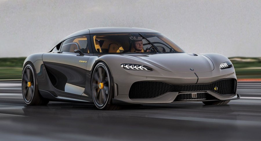 Гиперкар Koenigsegg 2021