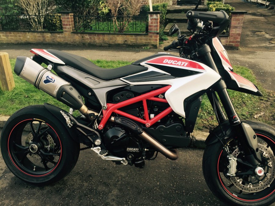 Ducati Hypermotard 950