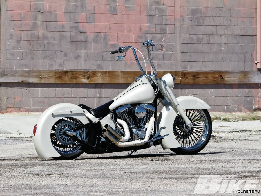 Harley Davidson Deluxe Custom