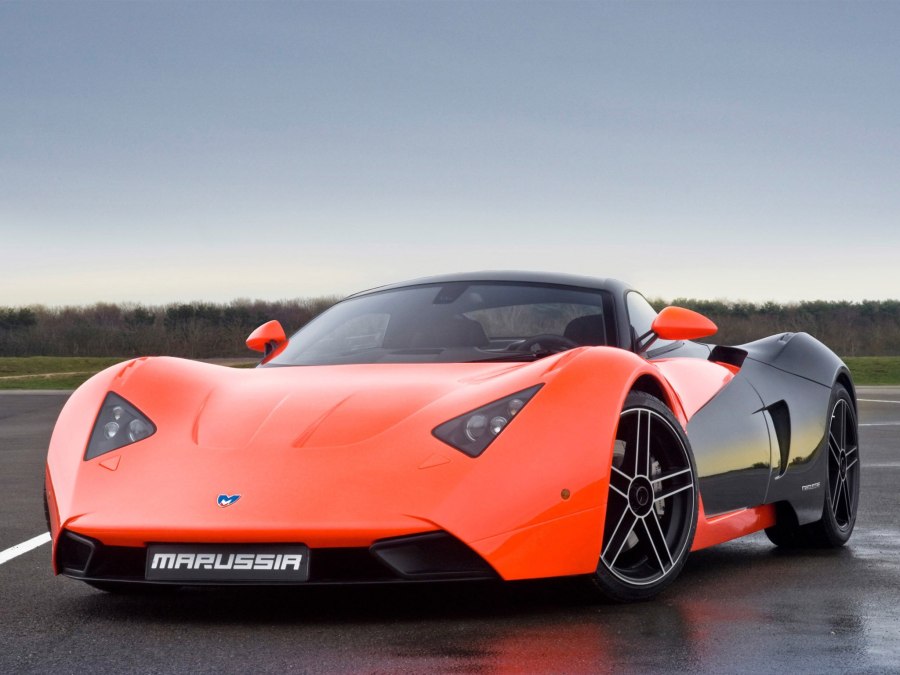 Суперкар Marussia b1