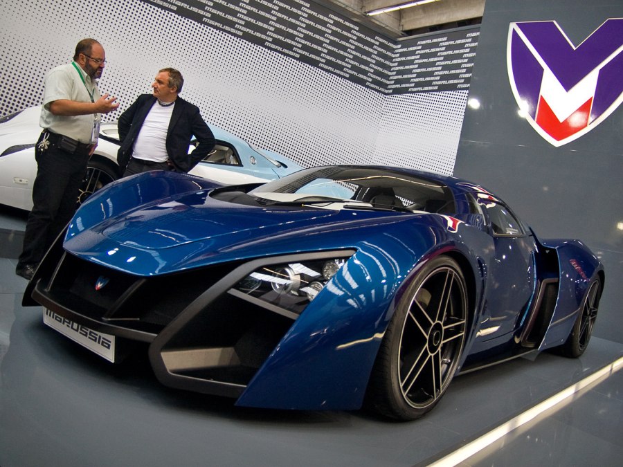 Спорткар Marussia b2