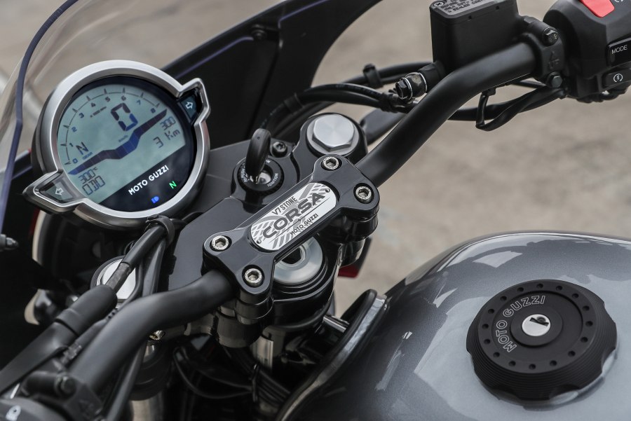 Спидометр Harley Davidson Sportster 1200