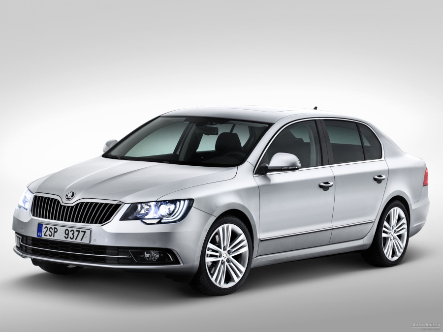 Skoda Superb Combi 2013