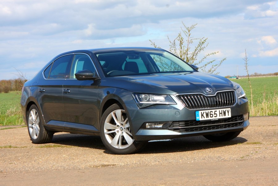 Škoda Superb i