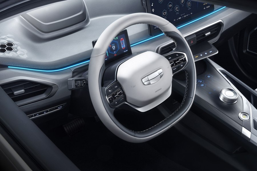 Электрокар Geely Geometry a